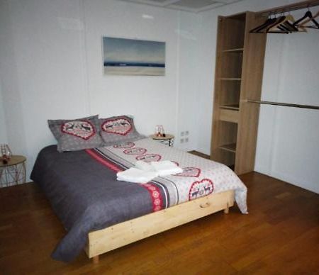 Appartement Aux Airelles Embrun Bagian luar foto